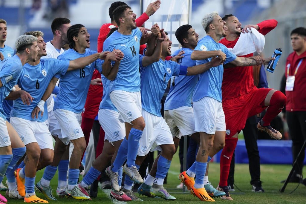 Κυνηγώντας το πρώτο τους Χ