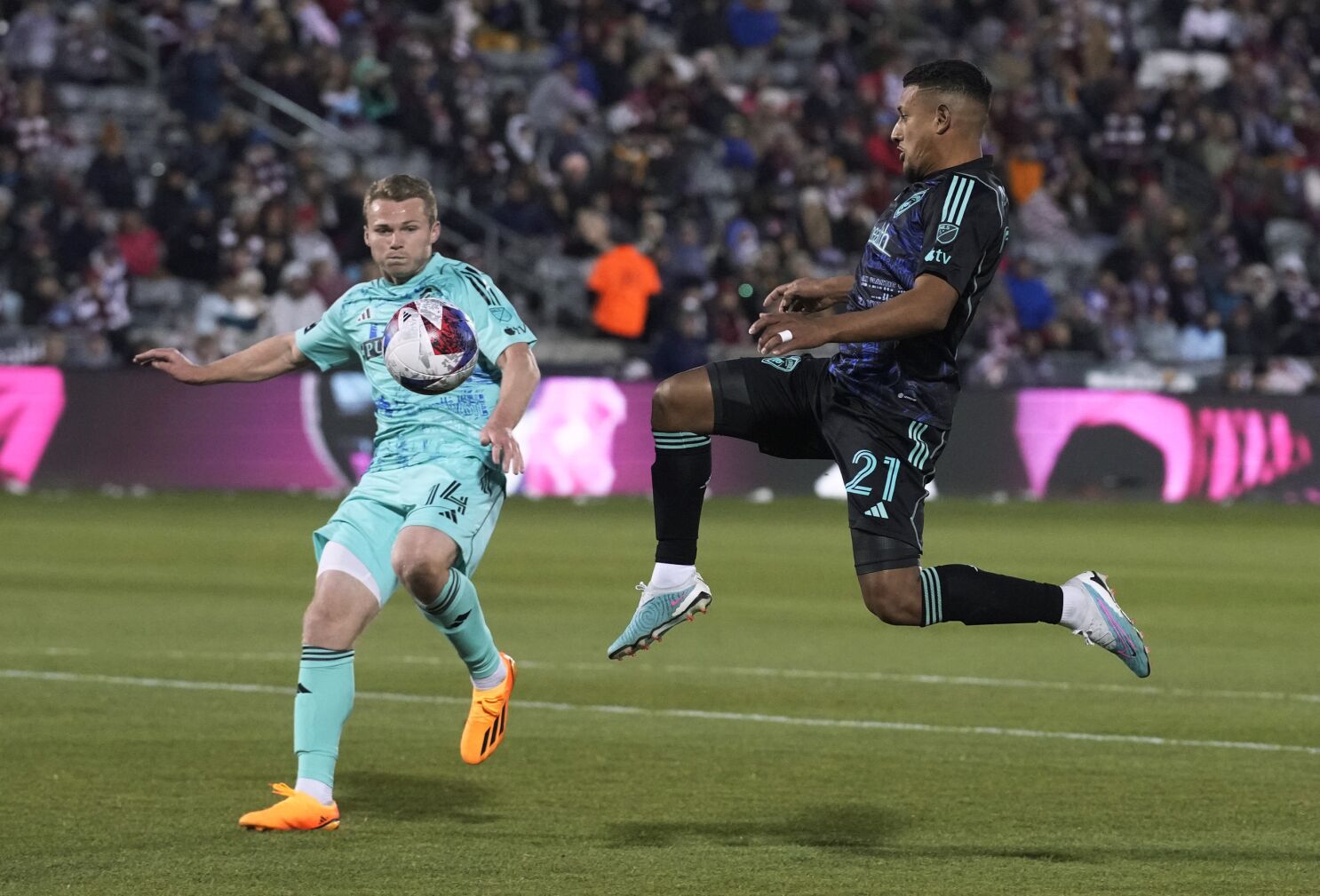 sent-loyis-siti-koloranto-rapints-020723