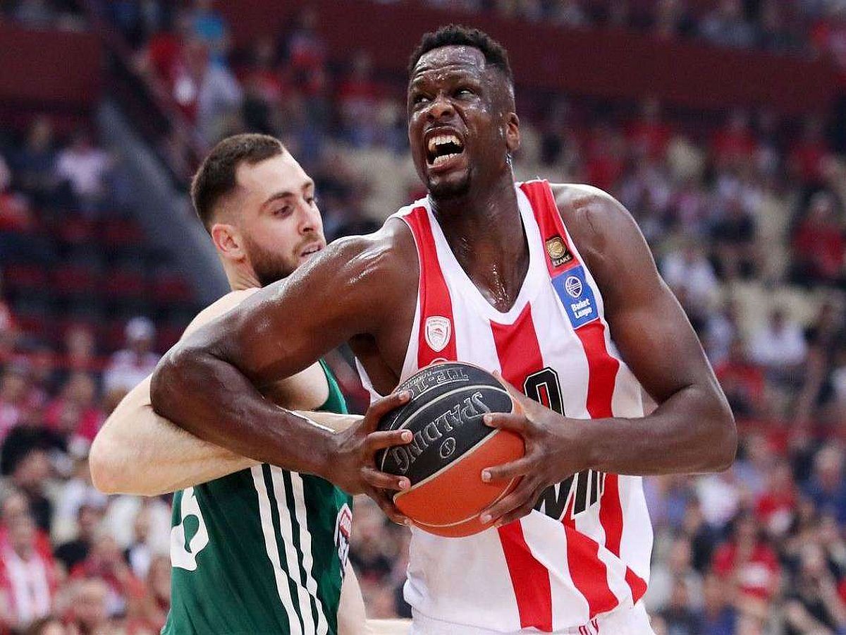 Ποντάρει στον Φαλ ο Ολυμπιακός