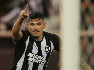 Μποταφόγκο - Γκρέμιο