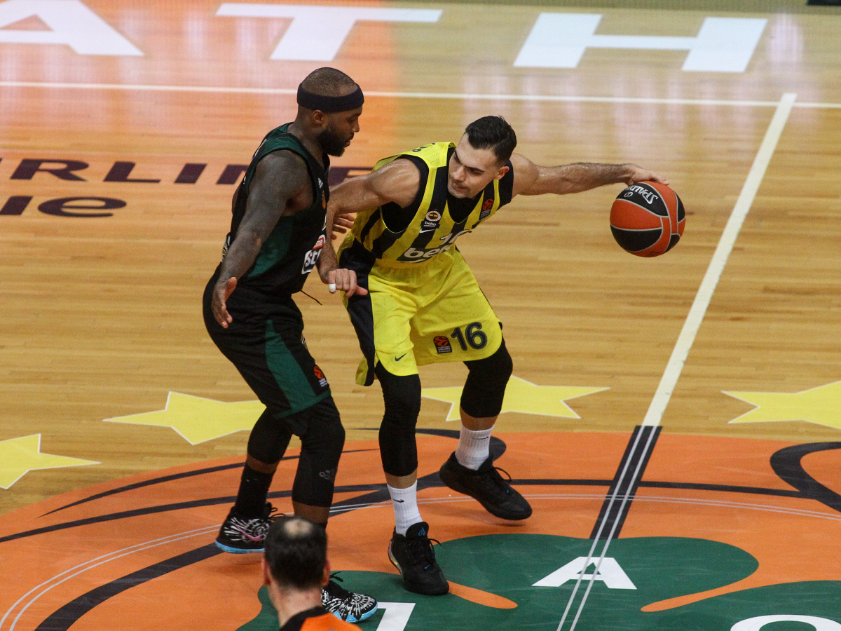 Ανατροπές στις αποδόσεις σε Ελλάδα & Ευρωλίγκα για Ολυμπιακό & Παναθηναϊκό!