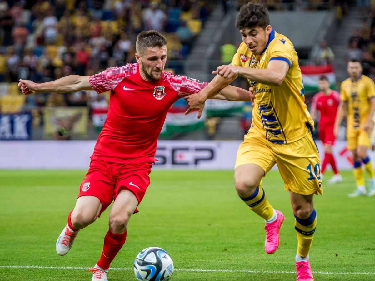 ntila-gkori-ntoynaiska-strenta-200723