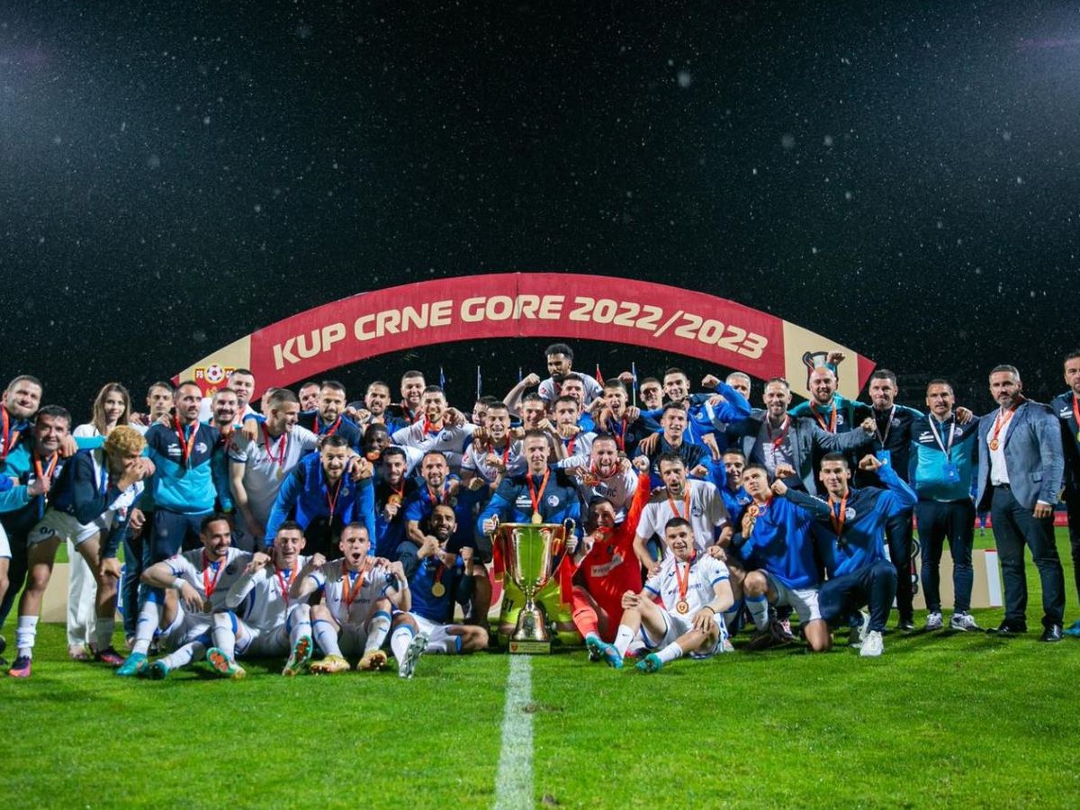 soytieska-niksits-kosmos-130723