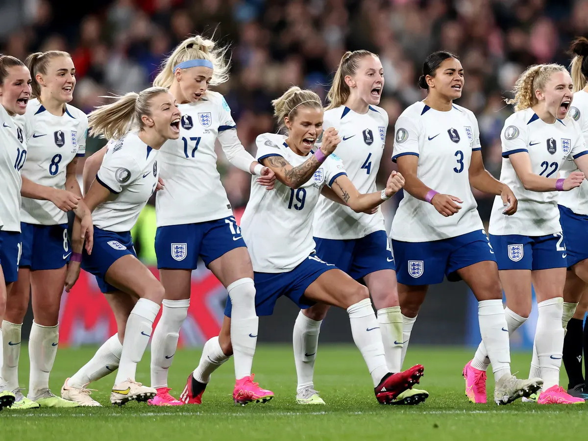 agglia-g-kolomvia-g-120823