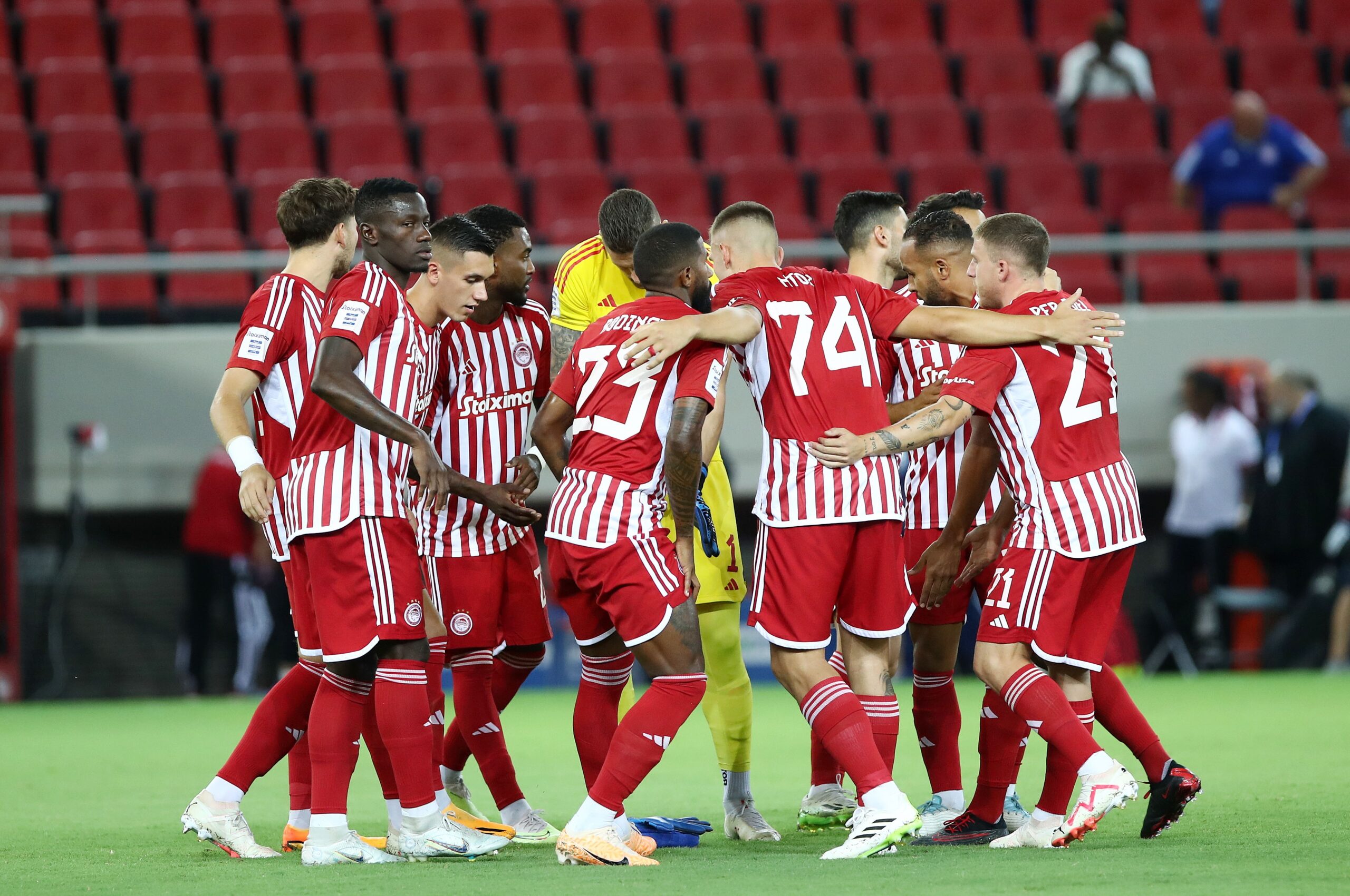 Novibet: Κυριακή με Super League και ενισχυμένες αποδόσεις