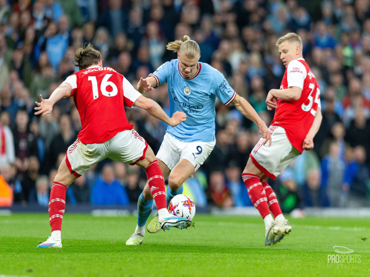 Novibet: Μάντσεστερ Σίτι – Άρσεναλ με ενισχυμένες αποδόσεις και ειδικά στοιχήματα