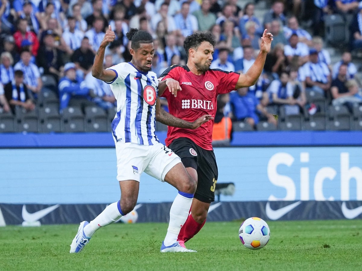 veen-karlsroyi-180823