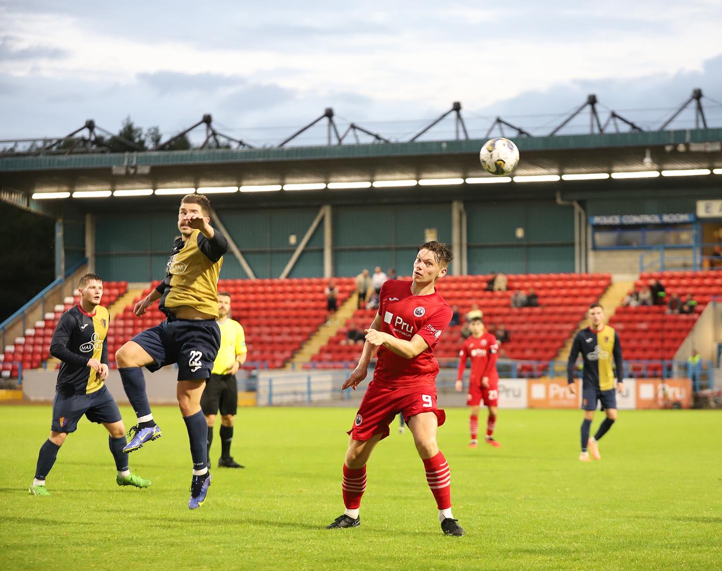 folkerk-sterlingk-almpion-220823