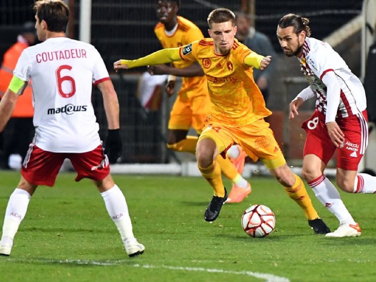 azaksio-rontez-averion-050823