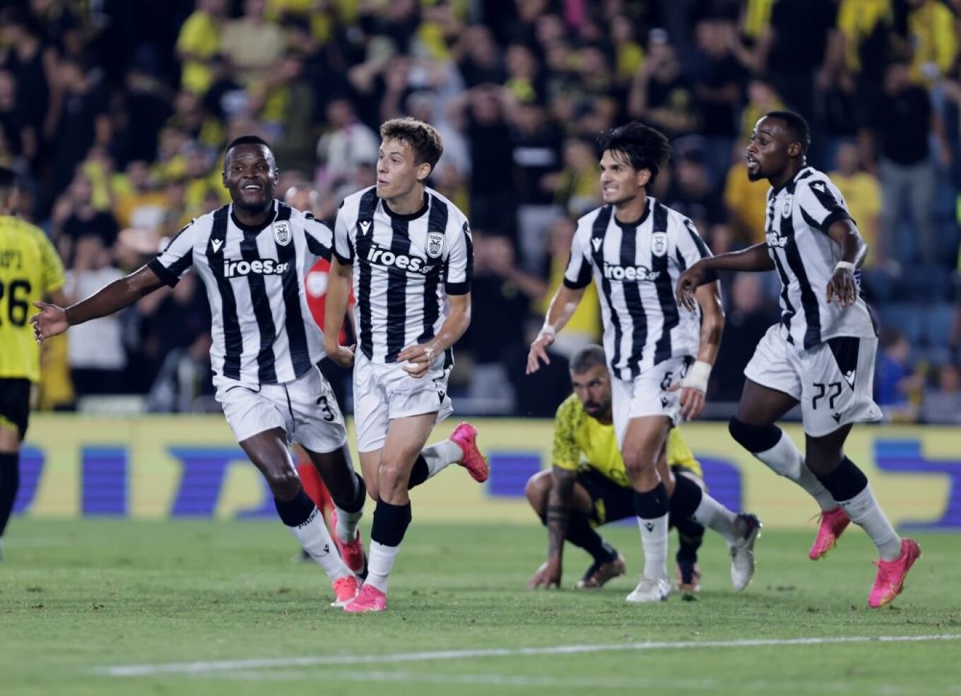 Φαβορί για την πρόκριση ο ΠΑΟΚ