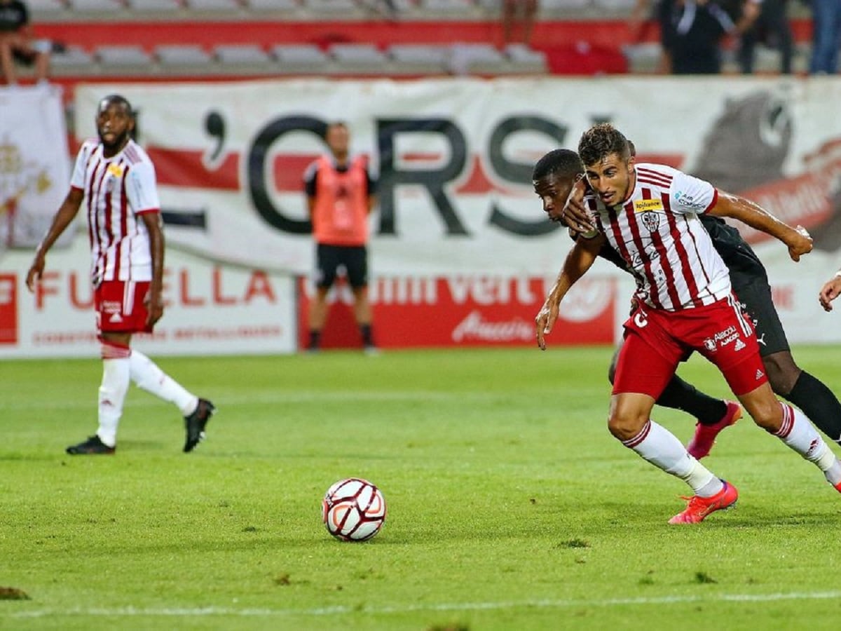 azaksio-pari-fc-230923