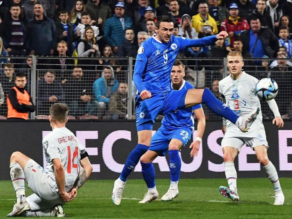 προγνωστικά ποδοσφαίρου