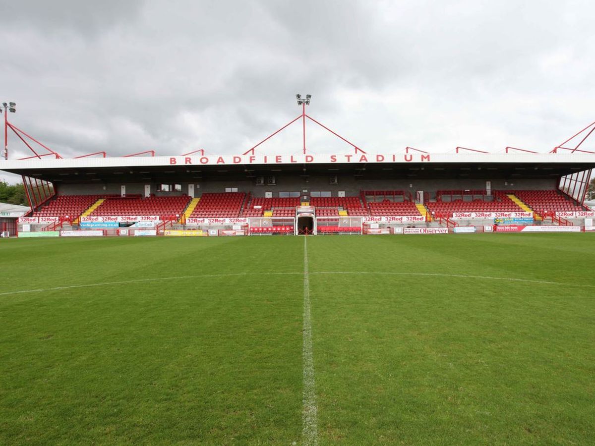 krooyli-tsarlton-050923