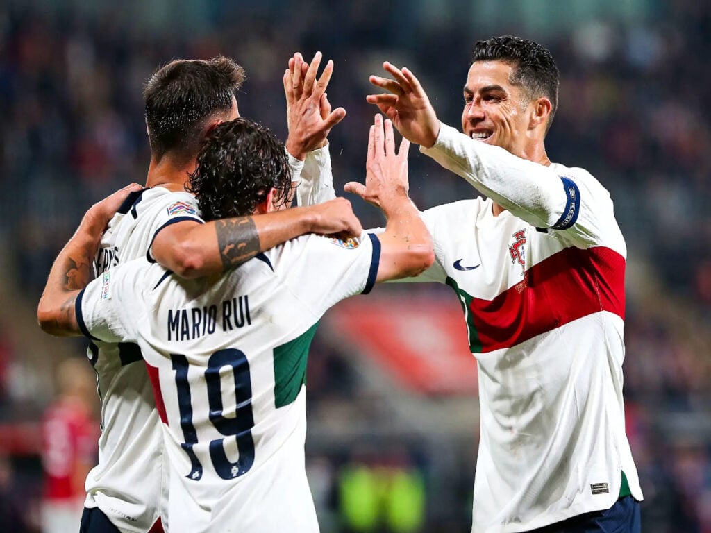 προγνωστικά ποδοσφαίρου