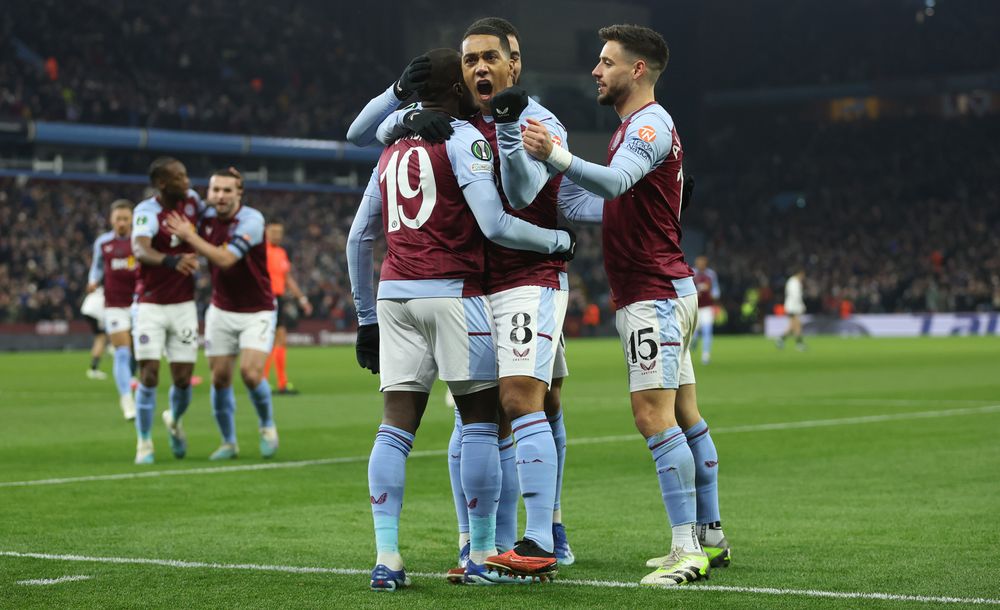 Η Άστον Βίλα πληρώνει σε τιμές τετραπλασιασμού για να κατακτήσει το Κόνφερενς Λιγκ.