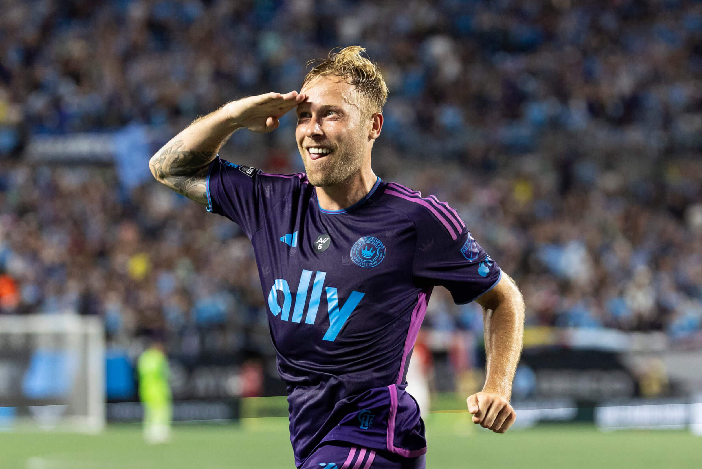 nioy-ingklant-charlotte-fc-011023