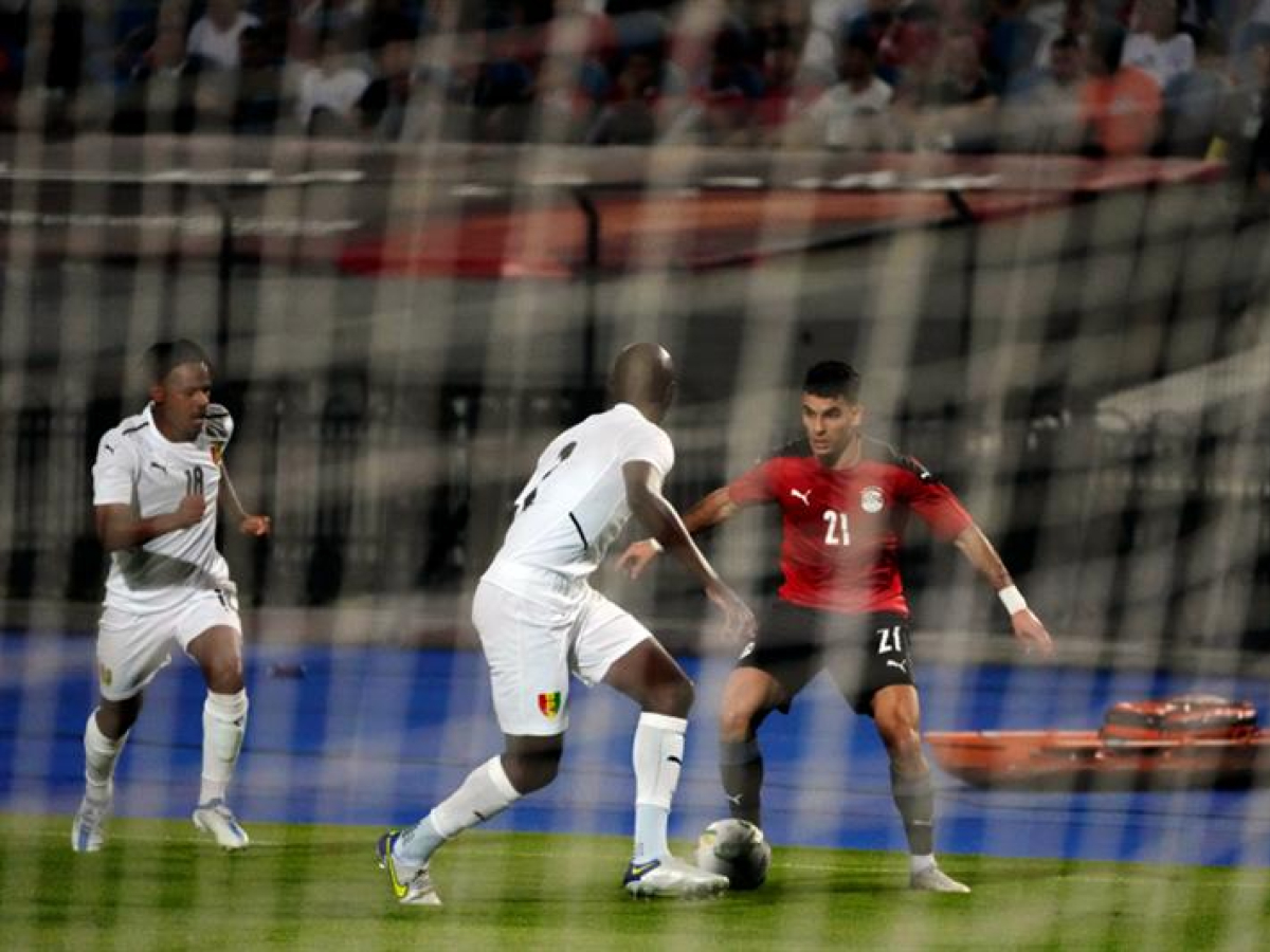 aigyptos-tynisia-120923