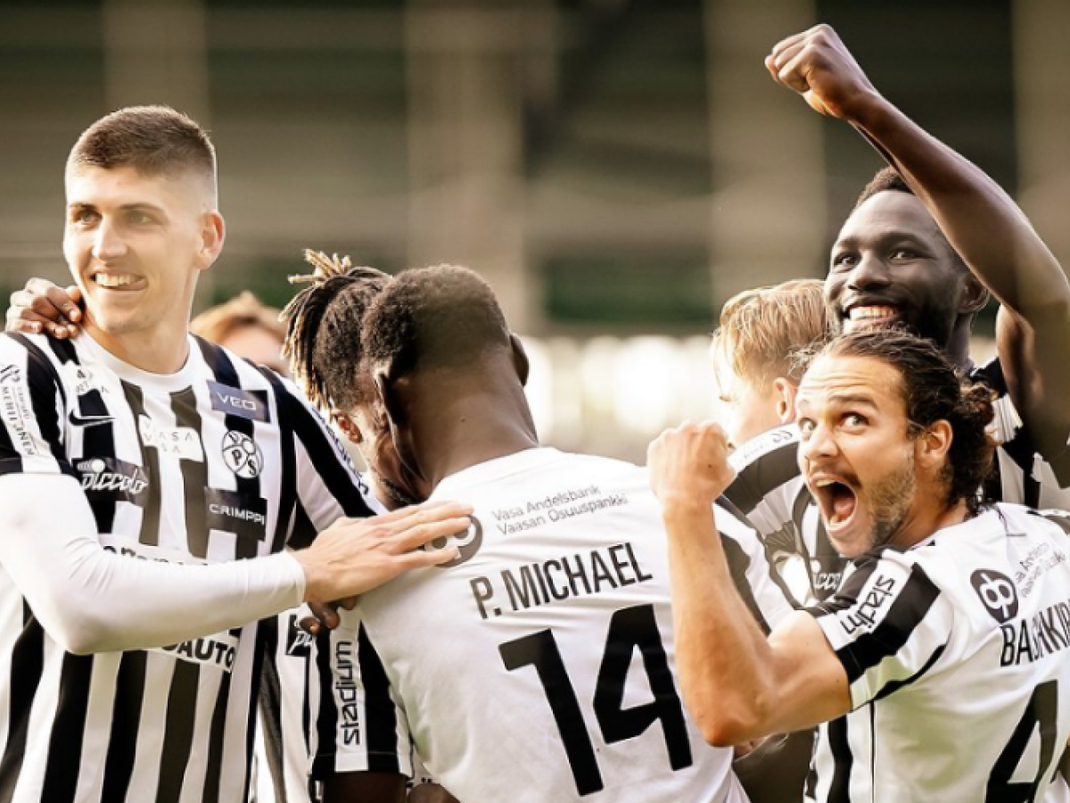 Πληρώνει καλά λίγο πριν το απόλυτο ρεκόρ η Βάασα