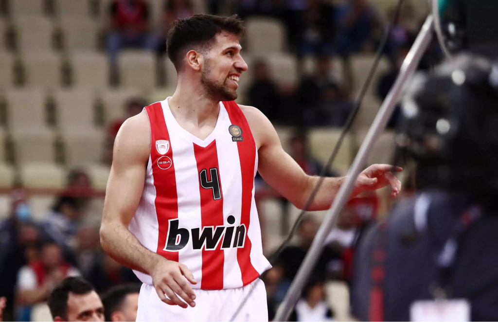 Μιχαλης Λούντζης