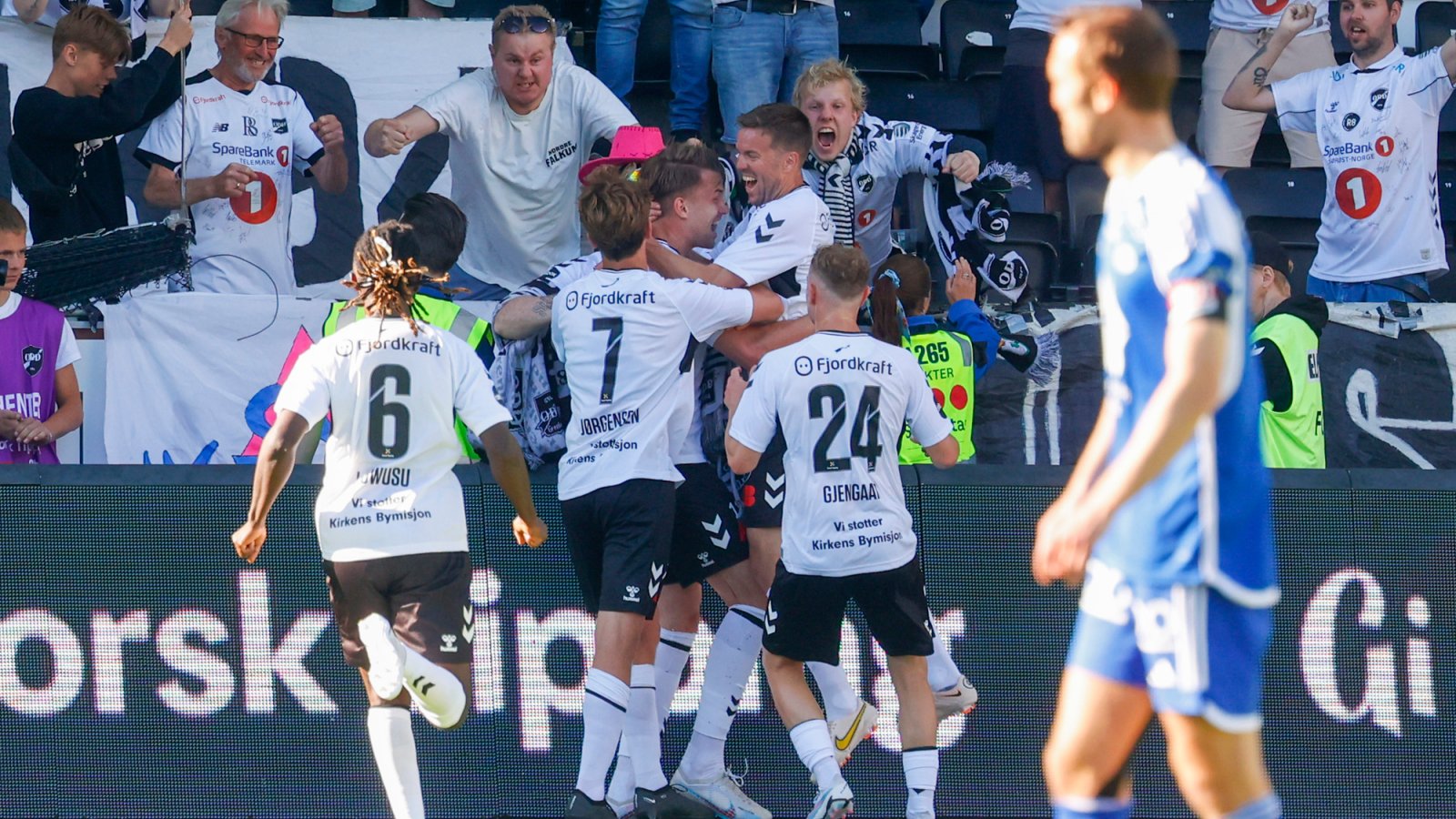 ont-gkrenlant-xaoygkesoynt-240923