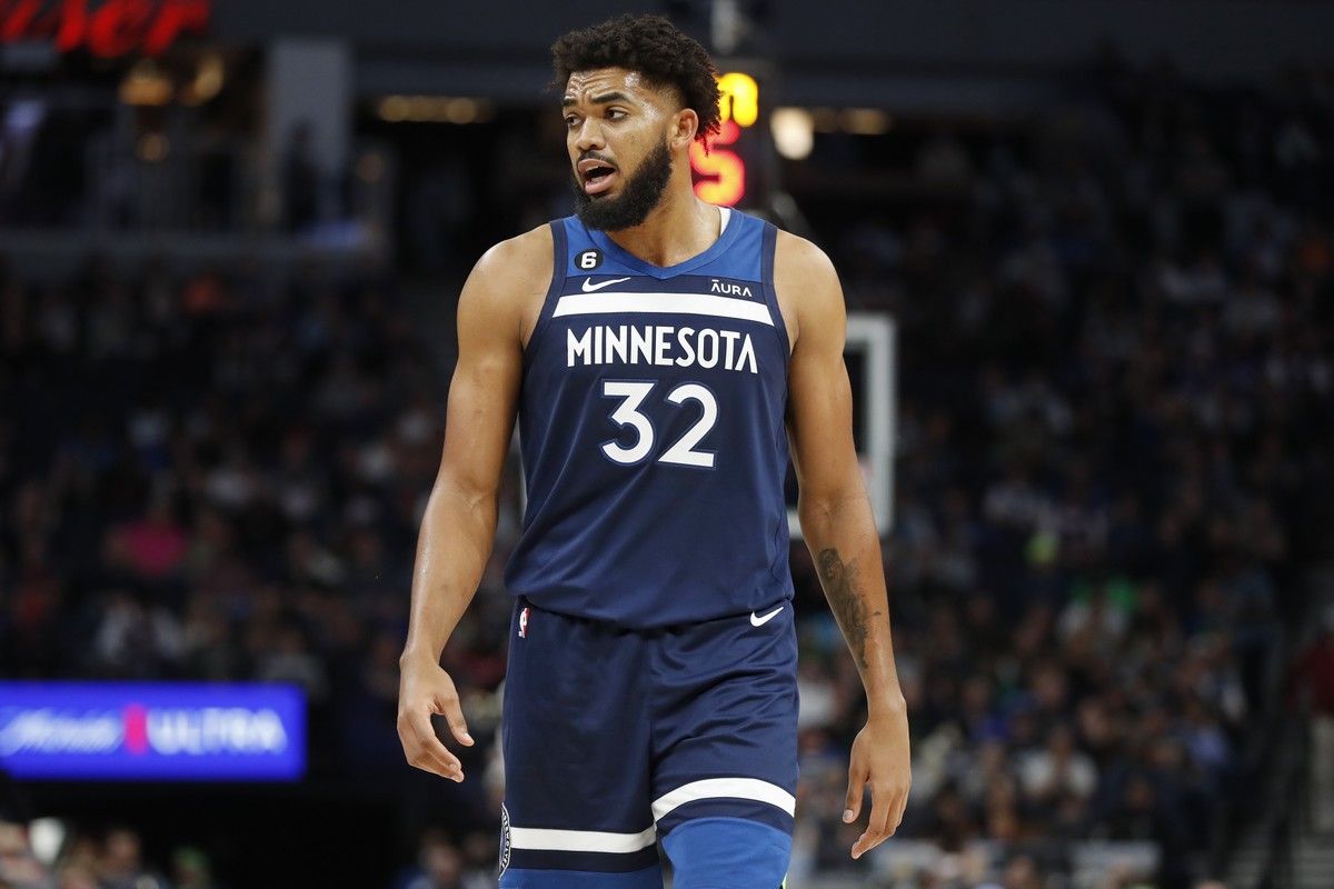 Καρλ Άντονι Τάουνς