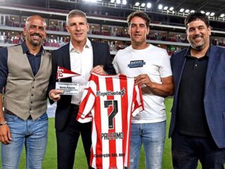 Πλατένσε - Εστουδιάντες