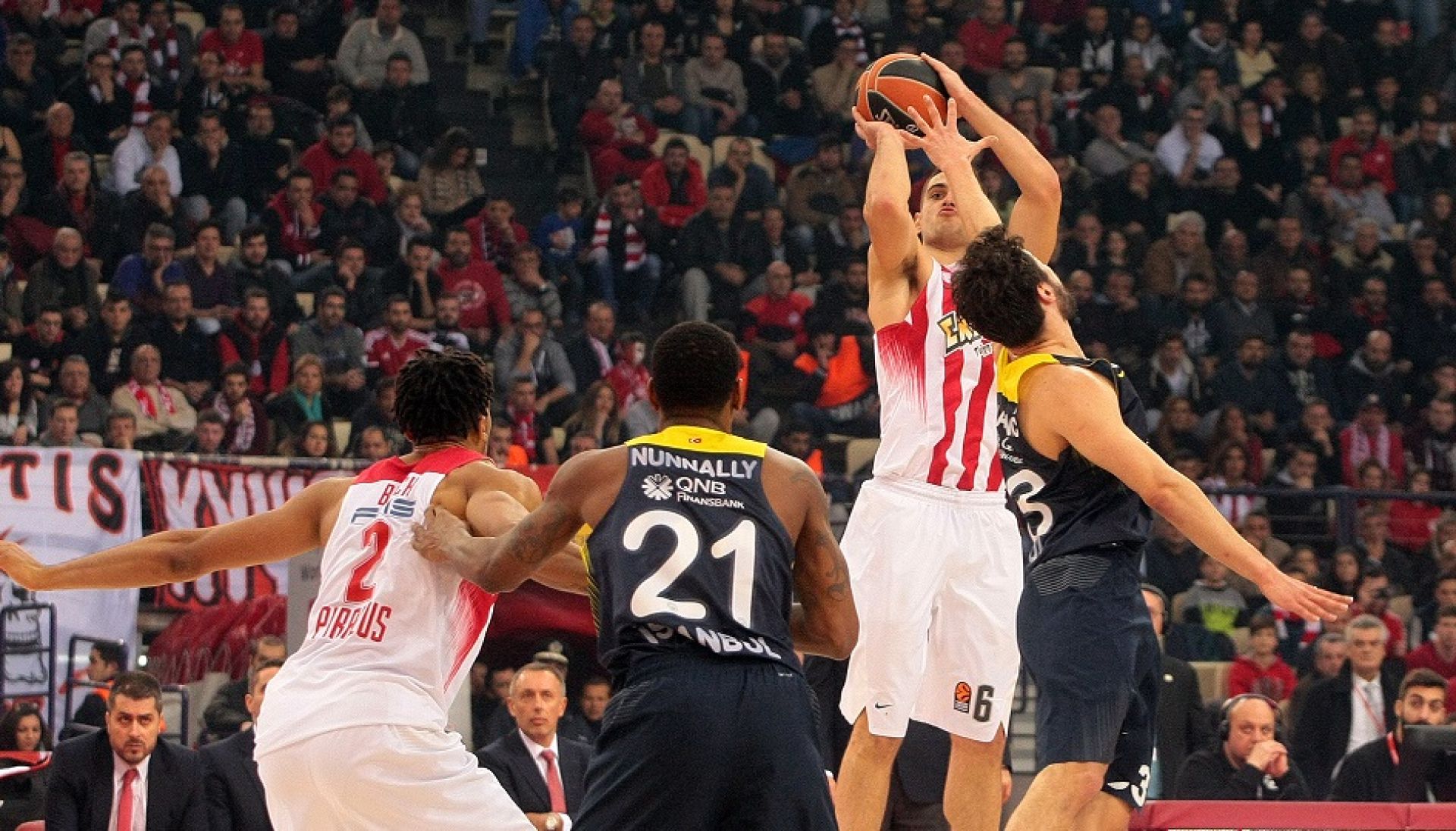 Επιστρέφει NBAer με… ολυμπιακό παρελθόν