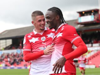 Μπάρνσλι - Φλίτγουντ Τάουν