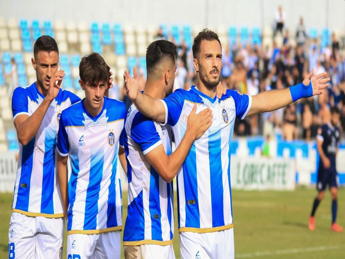 ntinamo-tiranon-skentermpeoy-311023