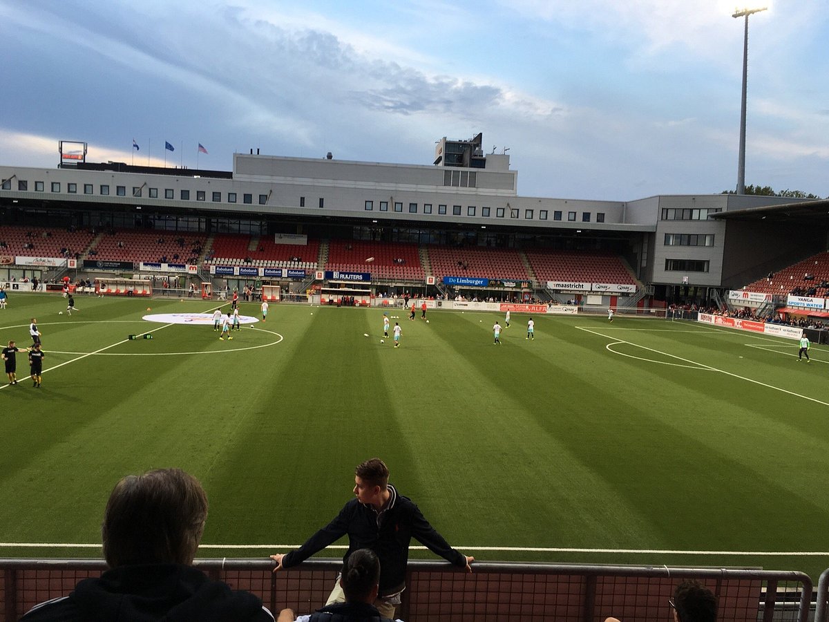 maastrixt-fc-aintxofen-021023