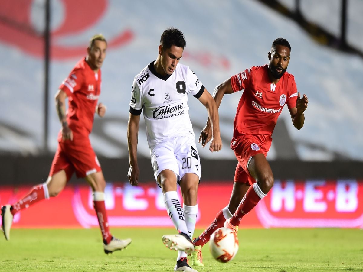 toloyka-keretaro-081023