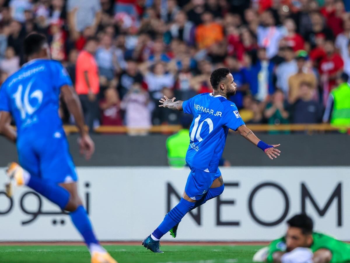 al-akhdoud-al-xilal-071023