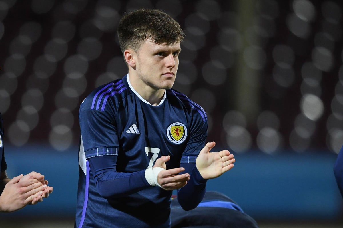 skotia-u21-oyggaria-u21-131023