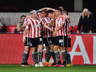 Εστουδιάντες - Σαρμιέντο