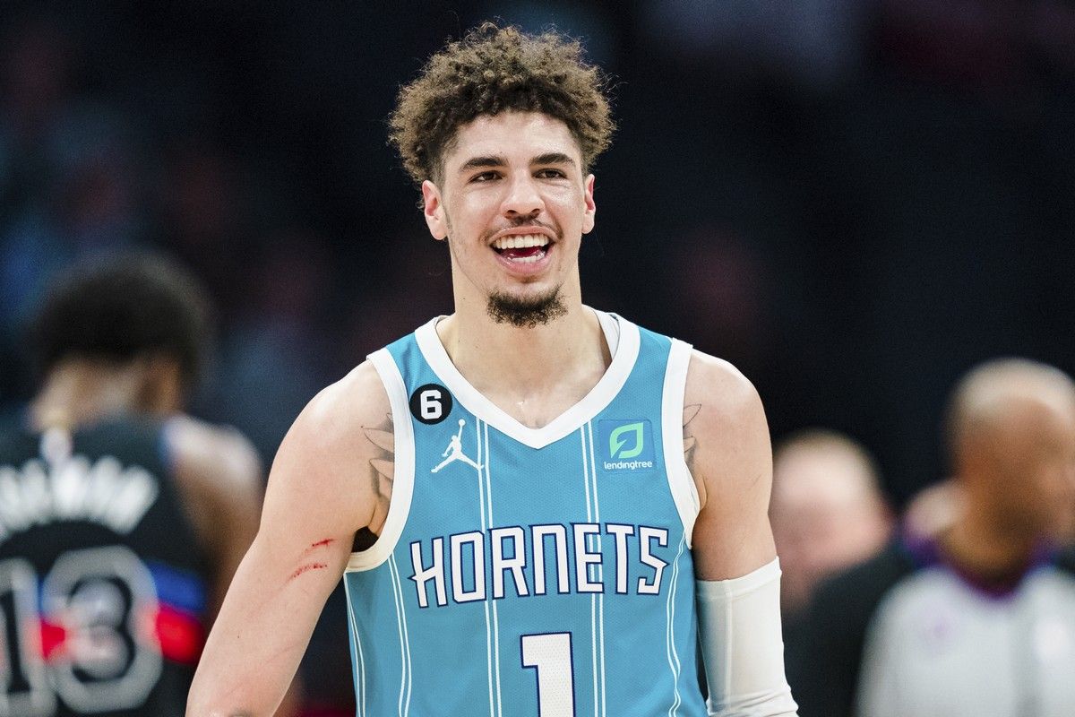 Λαμέλο Μπολ