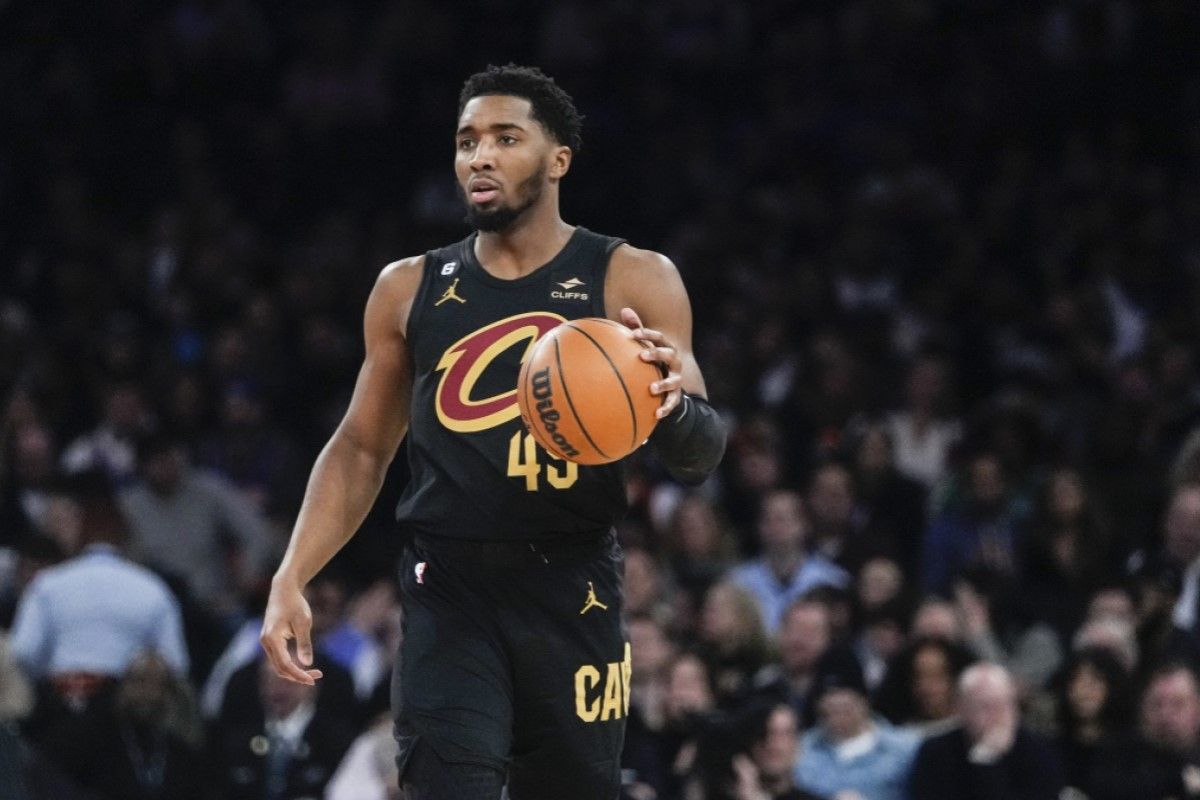 Ντόνοβαν Μίτσελ