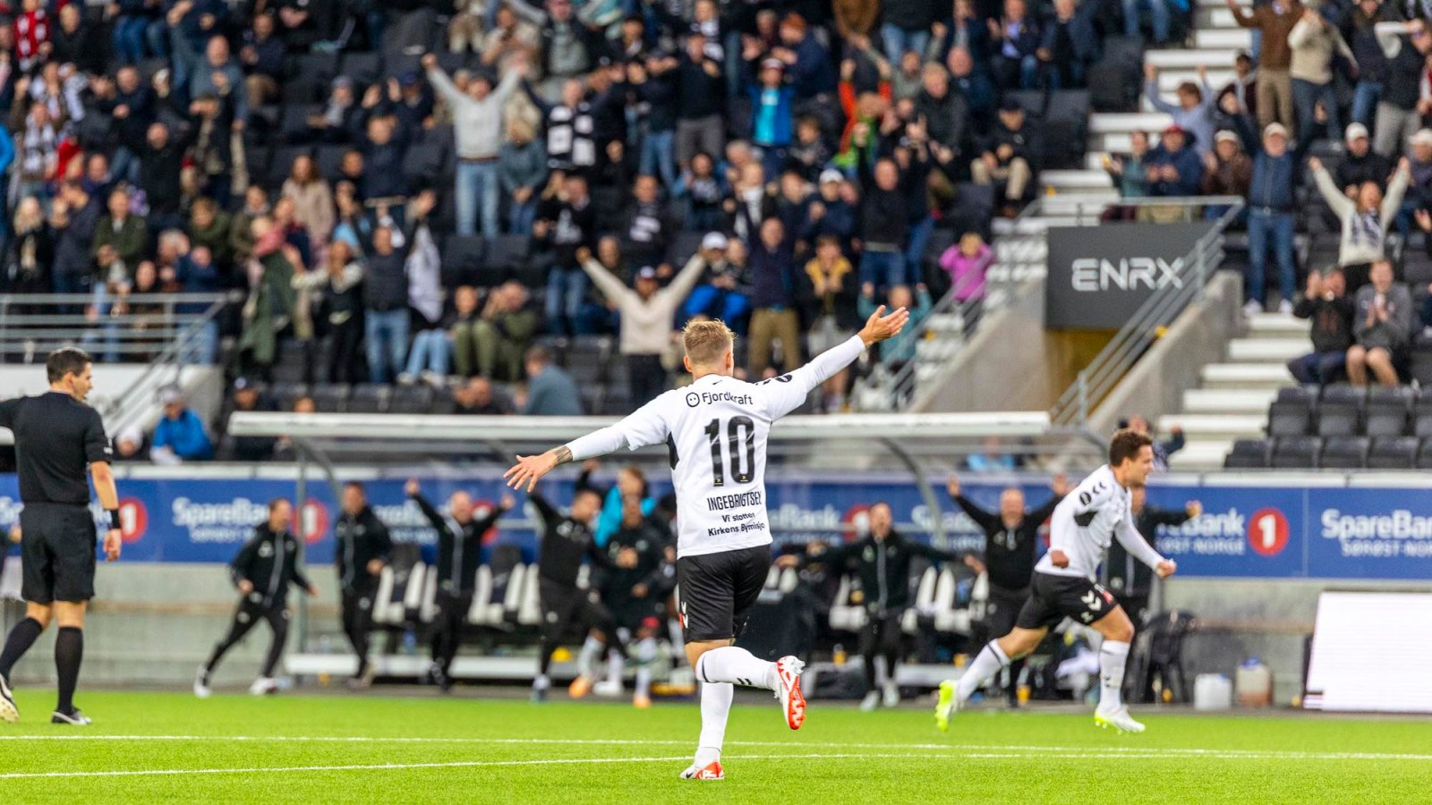 ont-gkrenlant-xam-kam-291023