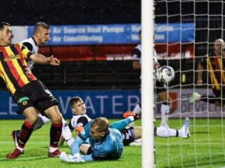 Πάρτικ Θιστλ - Έιρ Γιουν.