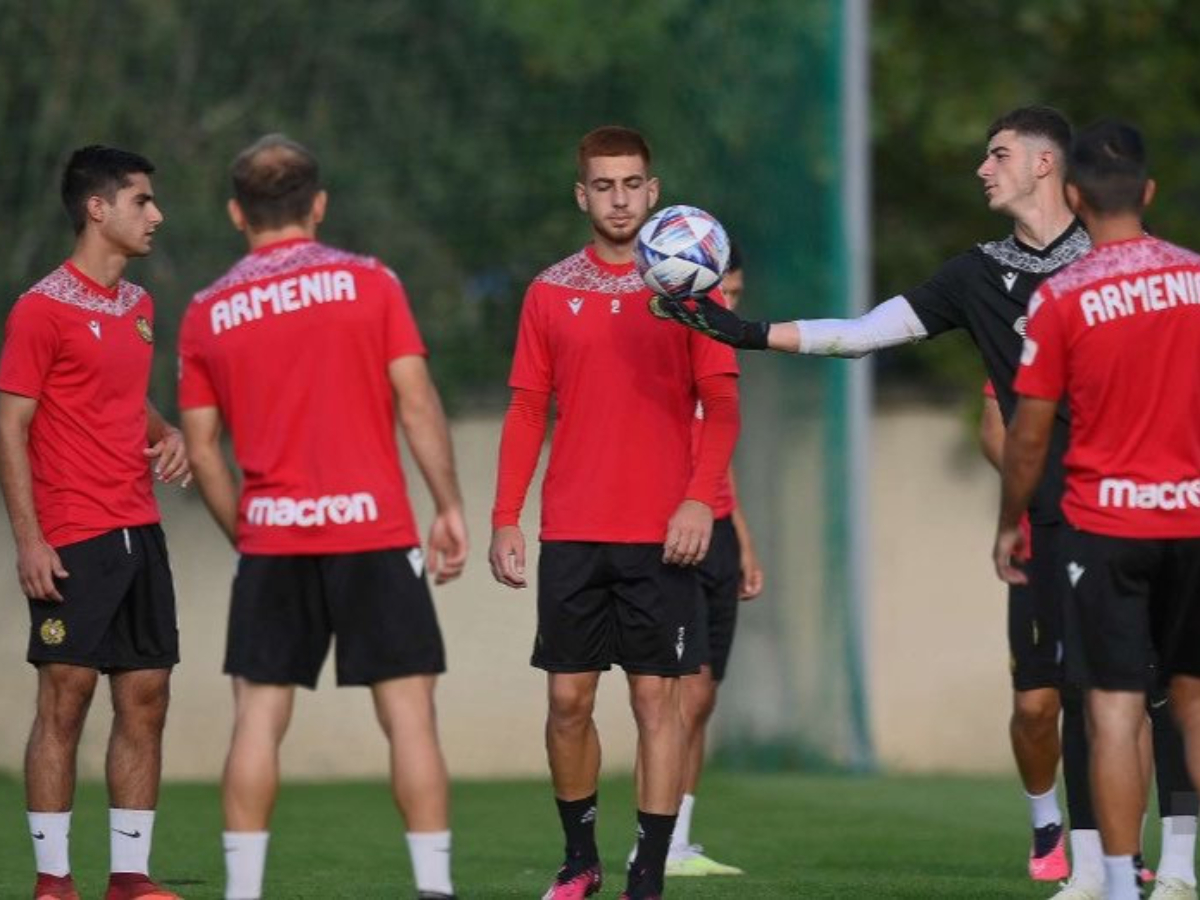 roymania-u21-armenia-u21-131023