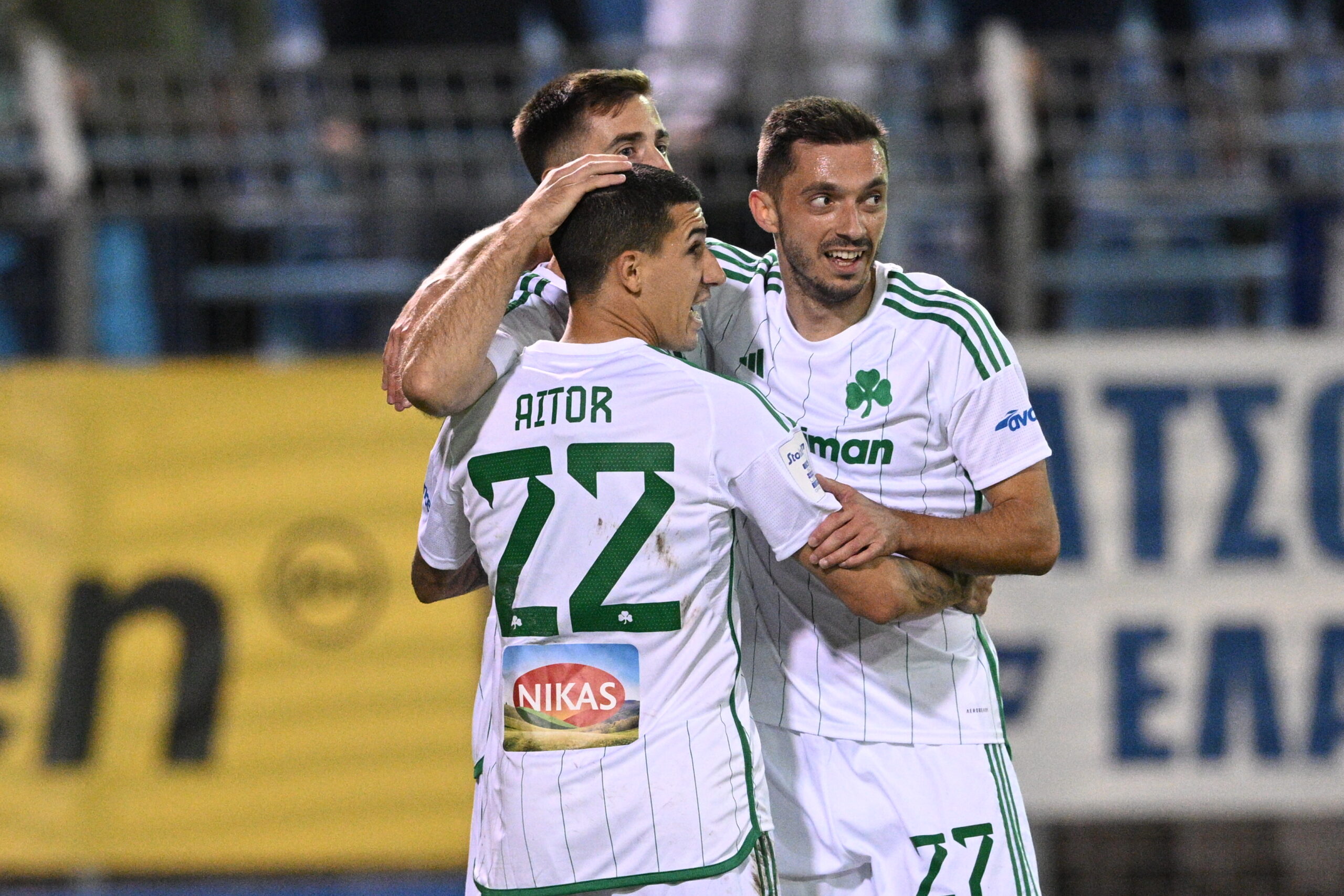 Ο Παναθηναϊκός πέρασε από τη Λαμία με 2-1 χάρη σε γκολ του Σπόραρ.