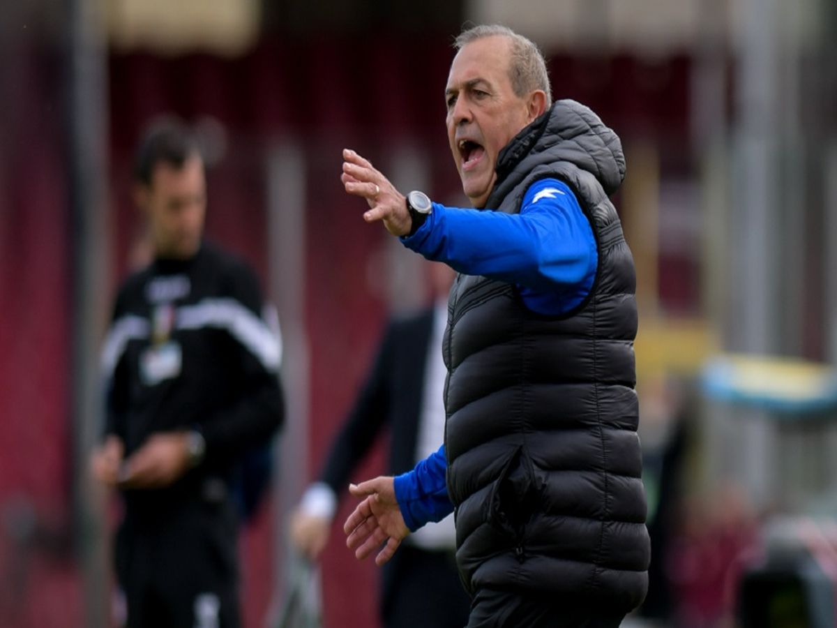 retziana-askoli-251123