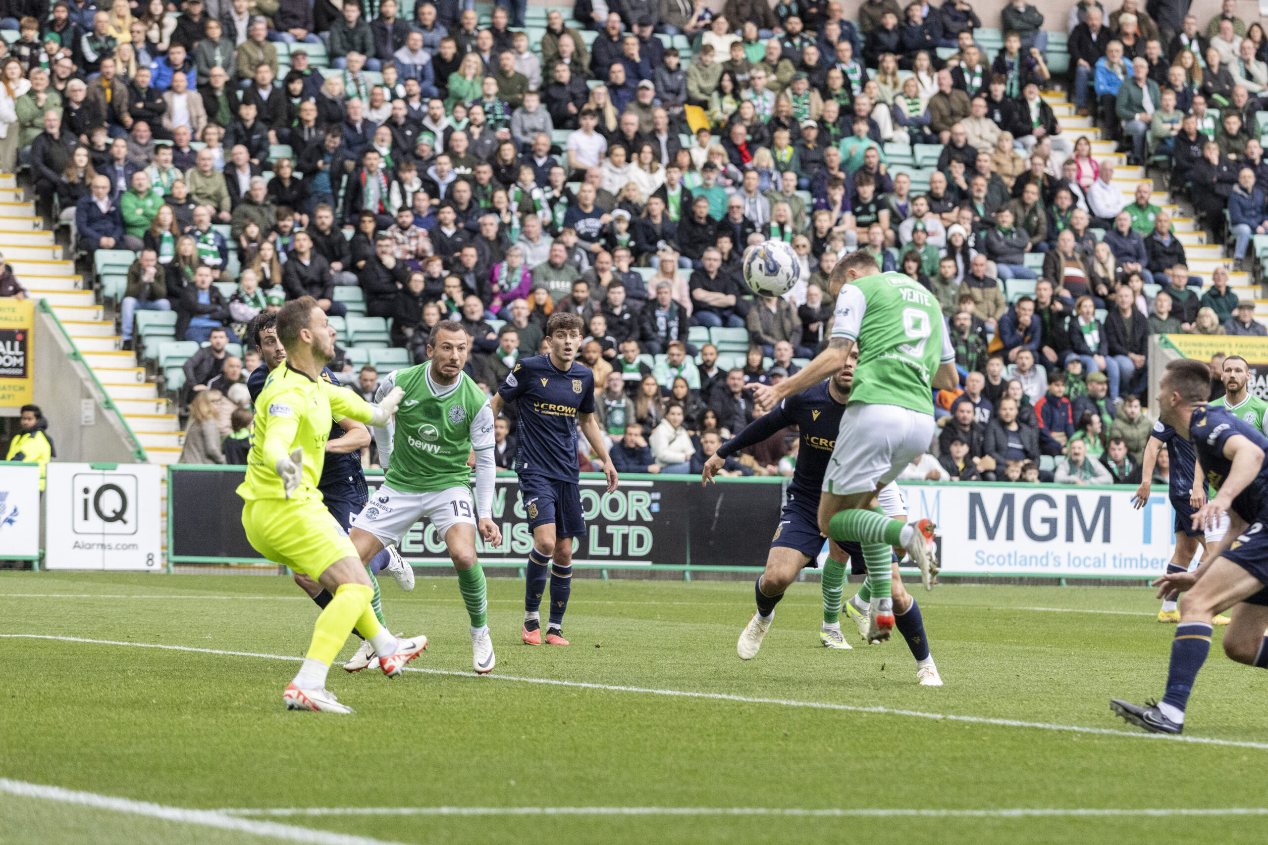 ntanti-ximpernian-251123