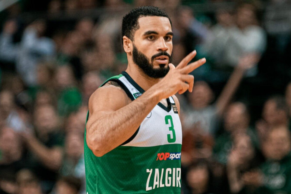 Ναζ Μήτρου Λονγκ