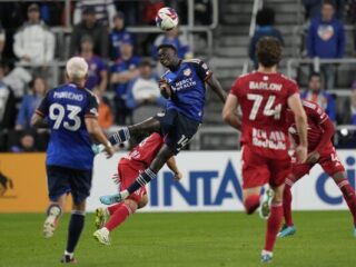 ΝY Ρεντ Μπουλς - Σινσινάτι