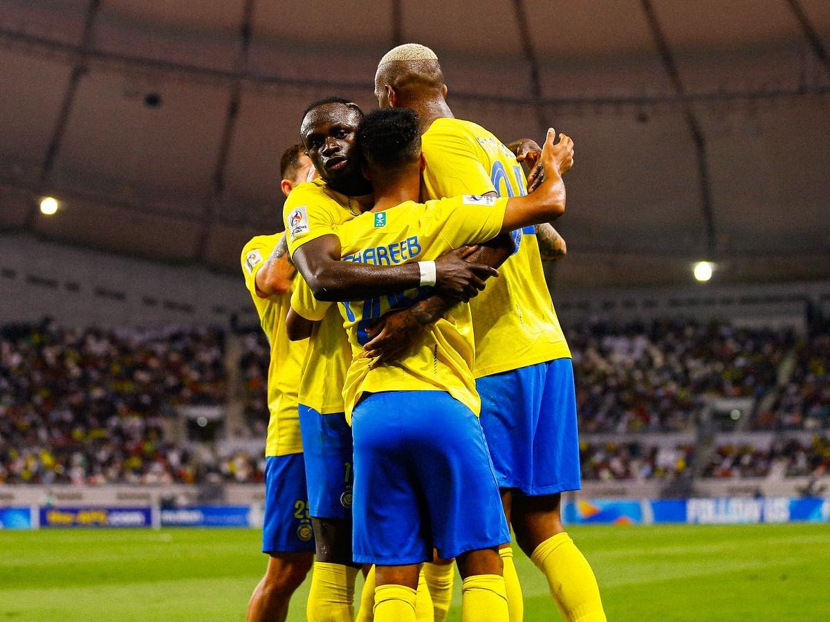 al-oyenta-al-nasr-111123