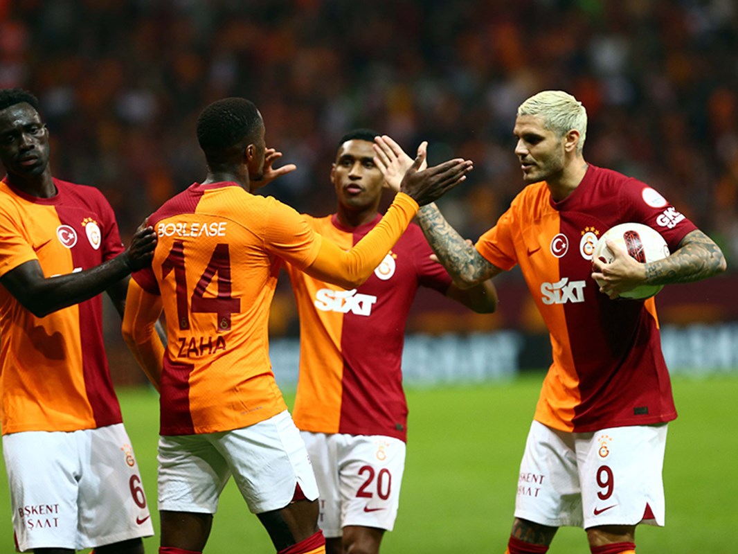 Η Γαλατασαράι δαπάνησε πολλά χρήματα το περασμένο καλοκαίρι με σκοπό μία καλή πορεία στην Ευρώπη και τη διατήρηση των κεκτημένων στα εγχώρια «μέτωπα».