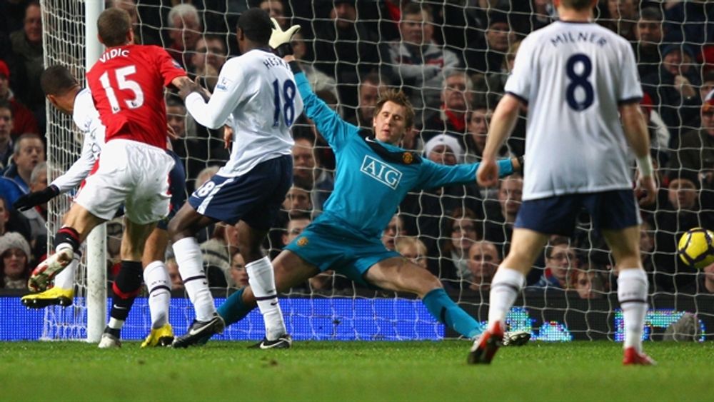 Το διπλό της Βίλα το 2009 με «δράστη» τον Αγκμπονλαχόρ.