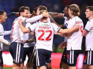 Μπόλτον - Πορτ Βέιλ