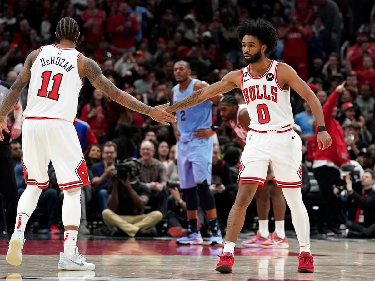 sikago-mpoyls-intiana-peisers-291223