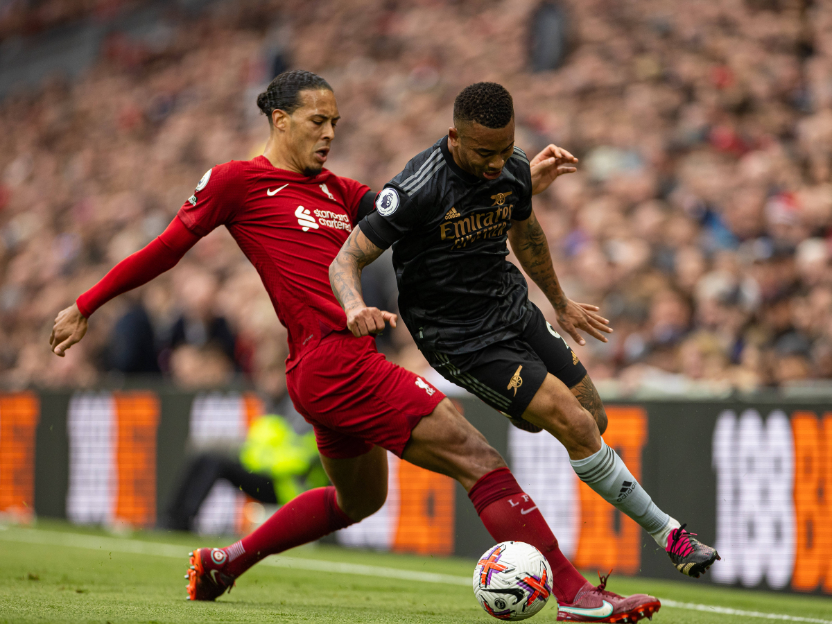 Novibet: Λίβερπουλ – Άρσεναλ με ειδικά στοιχήματα και ενισχυμένες αποδόσεις